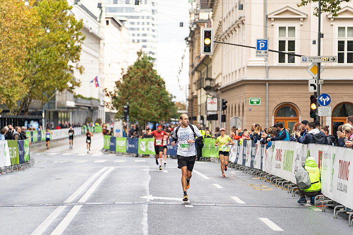 Nedelja, 23. oktober 2022, 42, 21 in 10 km